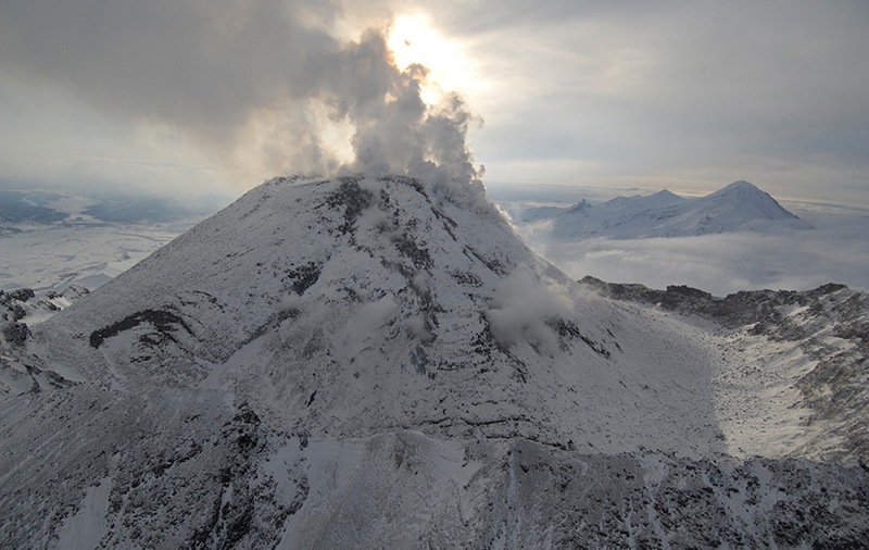 The activity of the Bezymianny volcano in Kamchatka is increasing