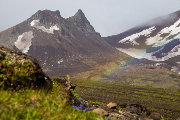 Kamchatka jeepers were threatened with punishment for parking on Avachinsky pass