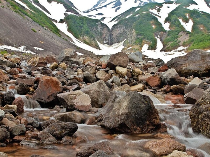 Russia Boosts Tourism in Wild Kamchatka with New Volcano Trail