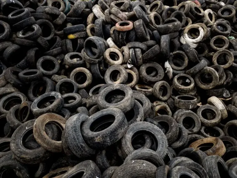 Kamchatka Residents Recycle 28,000 Tires in Regional Drive